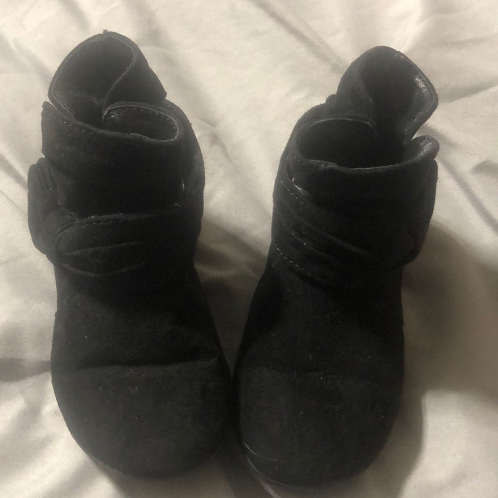 Boots - Picture 5 of 5
